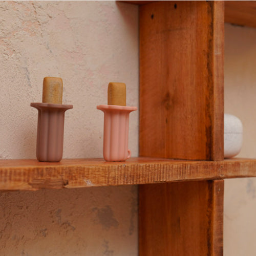 Silicone Snack Holder with strap